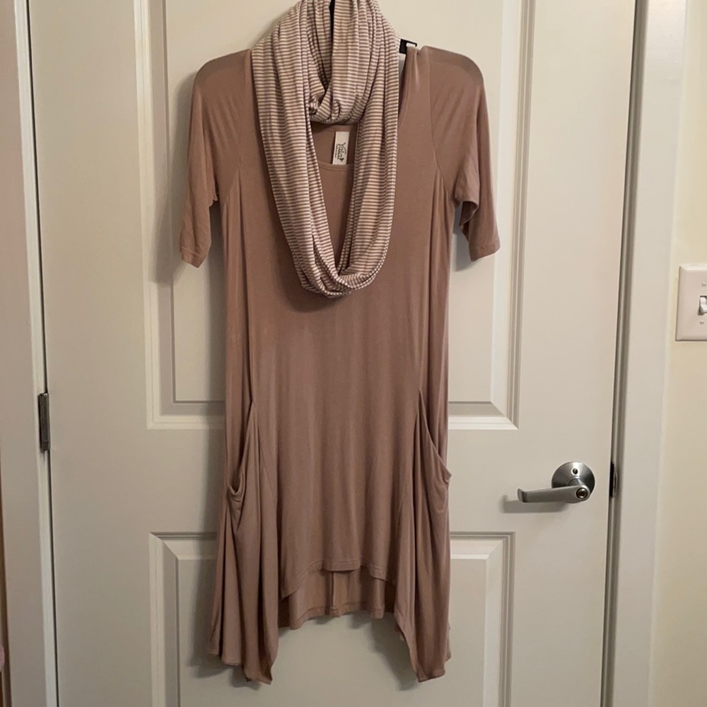 Yala dress & Yala scarf!